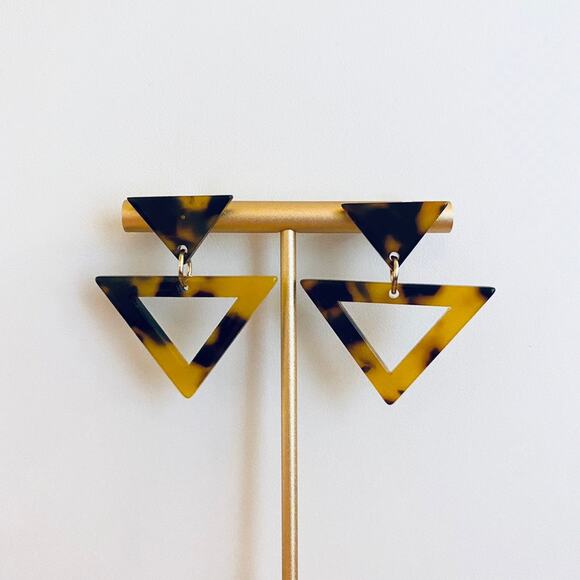 Tortoise Shell Acrylic Drop Earrings - Picture 2 of 2